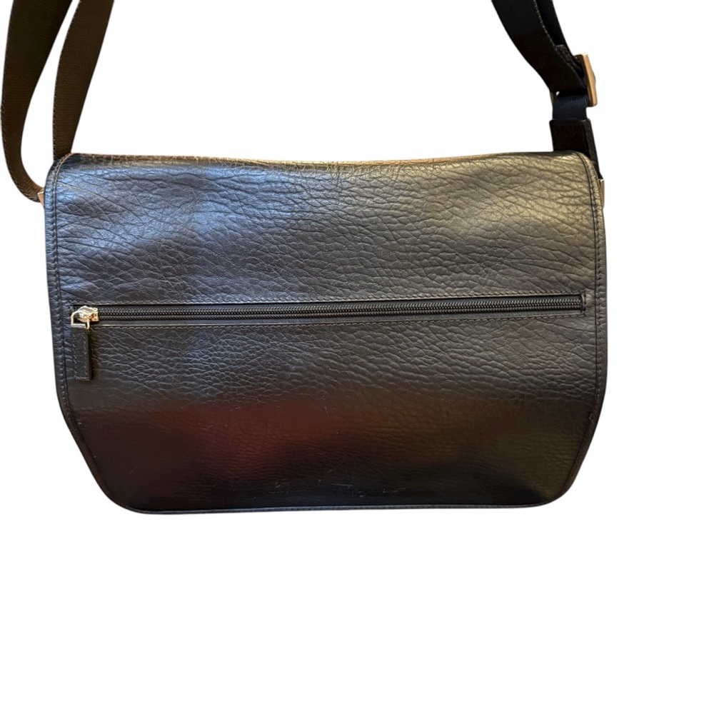 Salvatore Ferragamo Men’s Black Leather Nylon Commuter Travel Messenger Bag COA